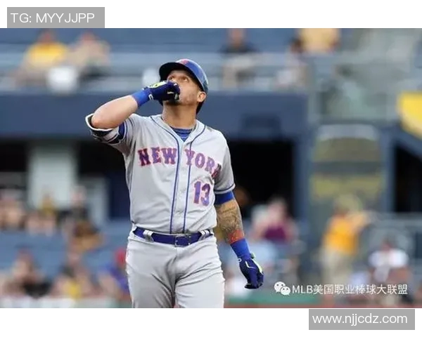 足球明星里维拉的传奇人生与辉煌成就全景回顾